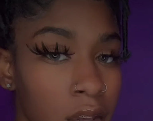 “EYONNA” Èzmè Mink Lashes